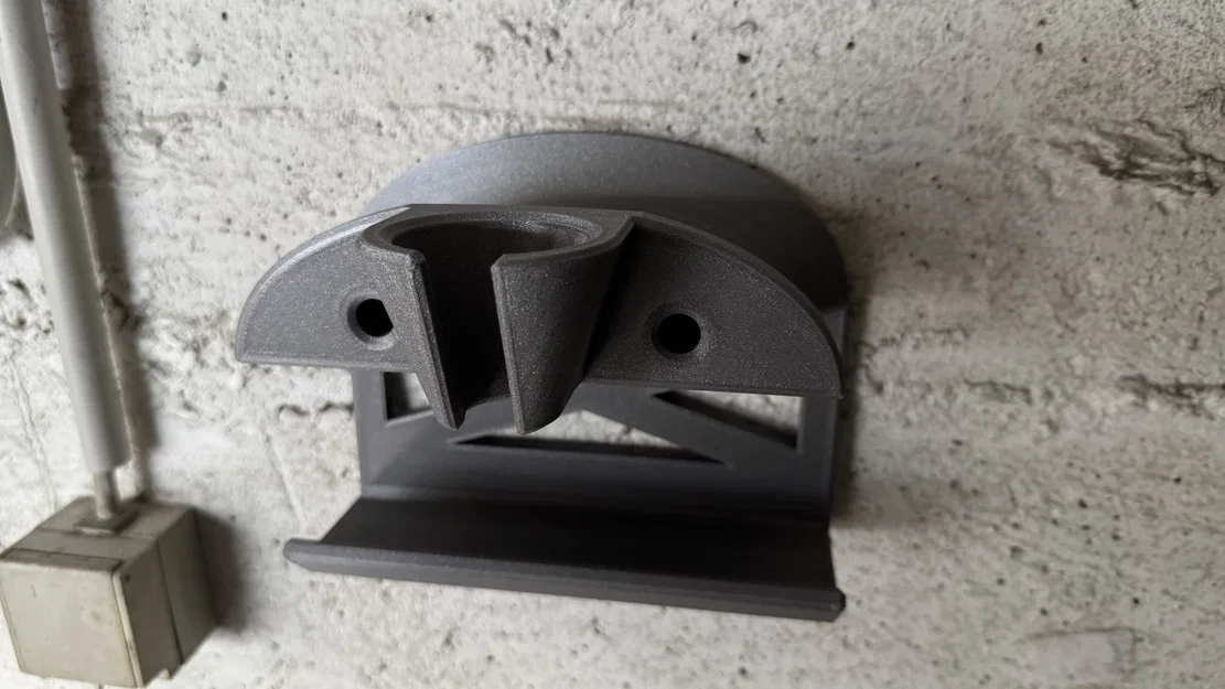 Giá treo tường cho Tesla EV Charger (Mobile Connector EU) - Image 4