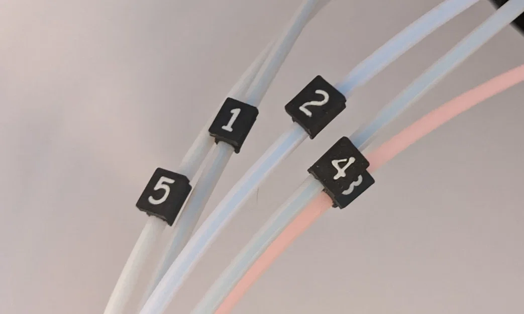 Bộ kẹp nhãn đánh dấu ống PTFE cho hệ thống MMU2s - Image 1