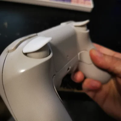 Miếng trigger plate cho 8Bitdo SN30 Pro+ / Pro2 (bản remix ôm khít hơn)