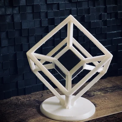 Hypercube Ornament Benchmark – Mẫu test kiêm đồ trang trí