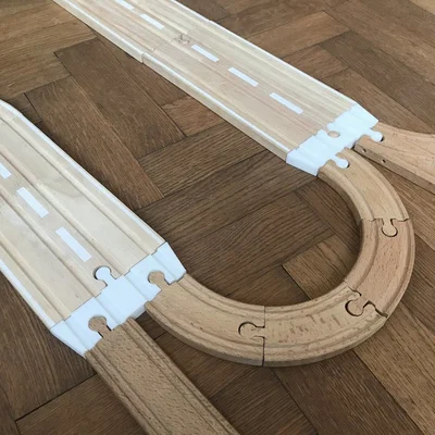 Đầu nối Đường đôi sang 2 Đường đơn - Brio/IKEA Wooden Train Track