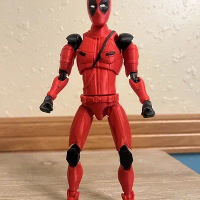 Mô hình Deadpool cử động linh hoạt