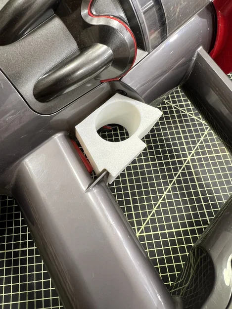 Khóa cò/nút nguồn Dyson V10 V11 (Trigger / Power Button / Power Switch Lock) - Image 2