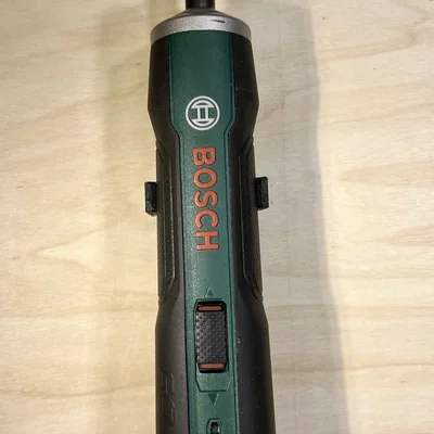 Bosch Go / Bosch Push Drive: Giá treo tường (wall mount holder)