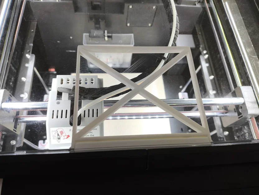Bộ giá đỡ nắp máy in QIDI Q1 Pro (Lid holder) giúp tản nhiệt hiệu quả - Image 2