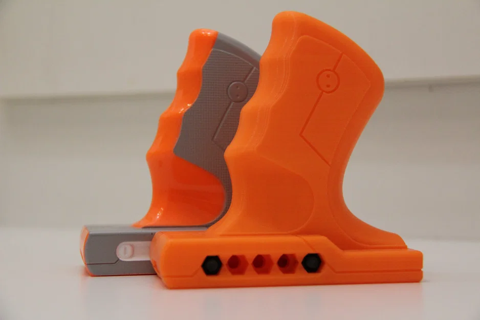 Tay cầm Nerf Raider/Rampage gắn rail Picatinny & Dart Zone - Image 2