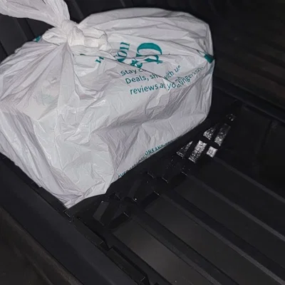 Cybertruck FSD (Floor Storage Divider) – Vách ngăn khoang sàn
