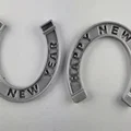 Móng ngựa may mắn Happy New Year - Mô hình in 3D trang trí tết - Thumbnail 1