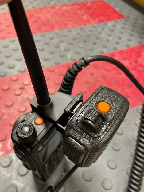 Giá treo micro bộ đàm Motorola in 3D cho lính cứu hỏa - Image 6