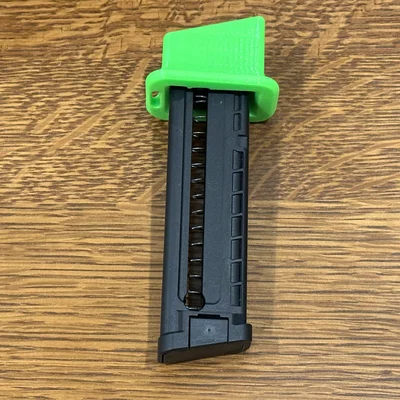 Dụng cụ nạp đạn Magazine Loader cho Sig P322 (In 3D)