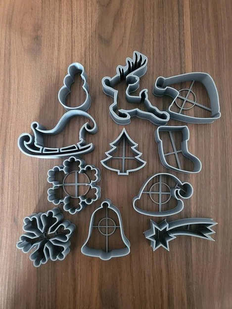 Khuôn cắt bánh cookie Giáng Sinh / Vánoční vykrajovátka - Image 1
