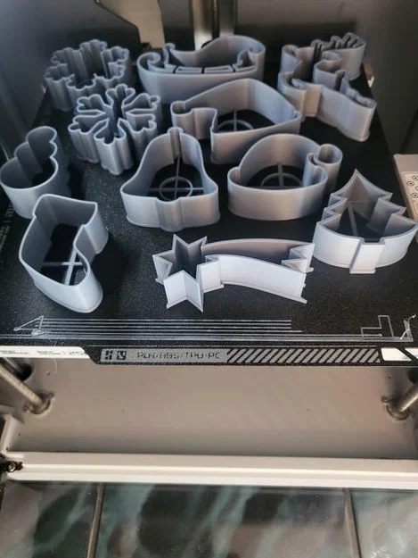 Khuôn cắt bánh cookie Giáng Sinh / Vánoční vykrajovátka - Image 2