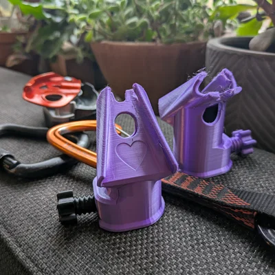 Lovegoose Travel Clip Stick cho leo đá