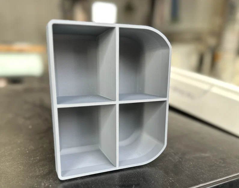 Khay LOWER cho Cool Box Toyota Land Cruiser 2024+ - Image 2