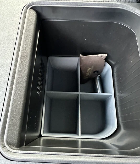 Khay LOWER cho Cool Box Toyota Land Cruiser 2024+ - Image 3