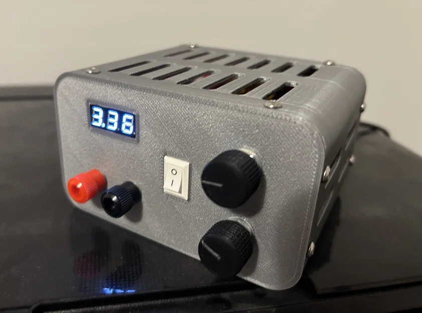 Hộp Dự Án Điện Tử Parametric - FreeCAD - Image 1