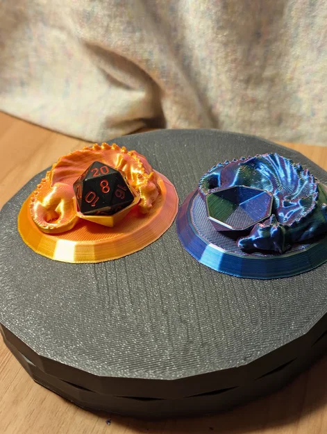 Mô hình rồng ngủ bảo vệ xúc xắc (Sleeping Dragon Dice Guardian) 3D - Image 1