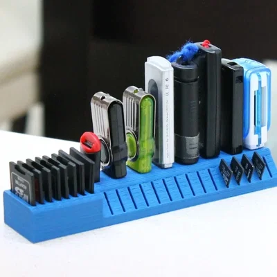 Khay Đựng Thẻ Nhớ SD và USB Để Bàn Gọn Gàng