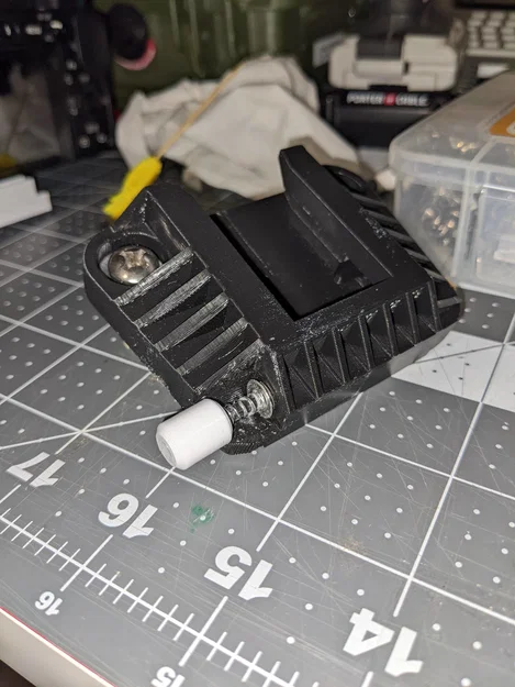 (Remix) Chốt khóa in 3D cho Camera Backpack Mount (tonpa888) - Image 1