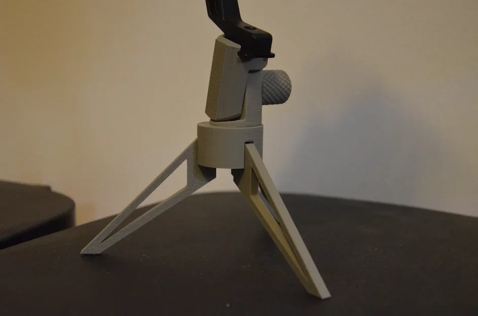 Chân đế tripod mini đa năng cho Micro và phụ kiện Hot Shoe - Image 3