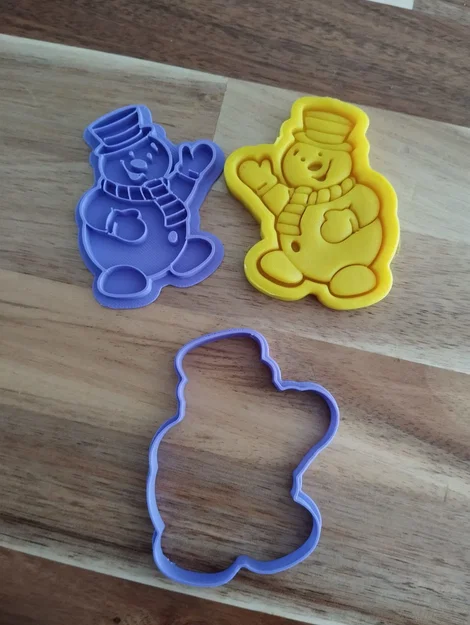 Khuôn cắt bánh quy hình người tuyết 3D cho mùa Giáng sinh - Image 2