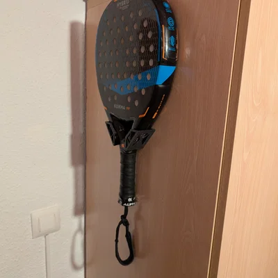 Giá treo tường vợt Padel (Padel racket wall mount)