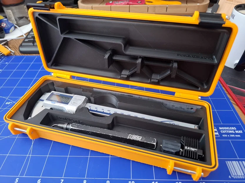 Hộp đựng thước kẹp bền bỉ (Rugged caliper case) - Image 3