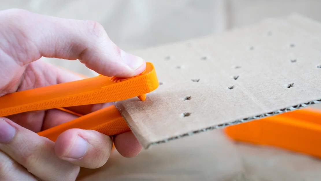 Dụng cụ bấm lỗ bìa carton (Cardboard Hole Punch) - Image 1