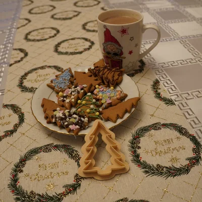 Khuôn bánh gừng hình cây thông Noel