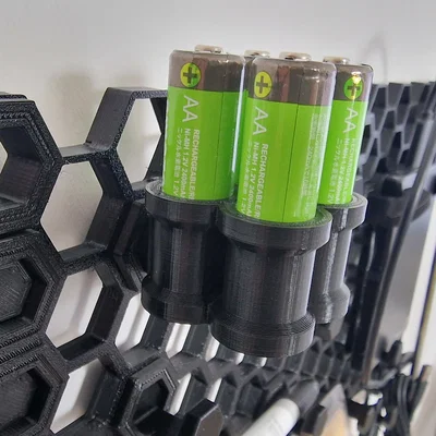 Giá pin Honeycomb Storage Wall: 4 x AA và 4 x AAA