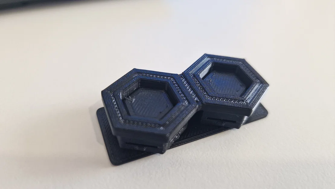 Ngàm dán tường cho Honeycomb Storage Wall (Tape Mount) - Image 3