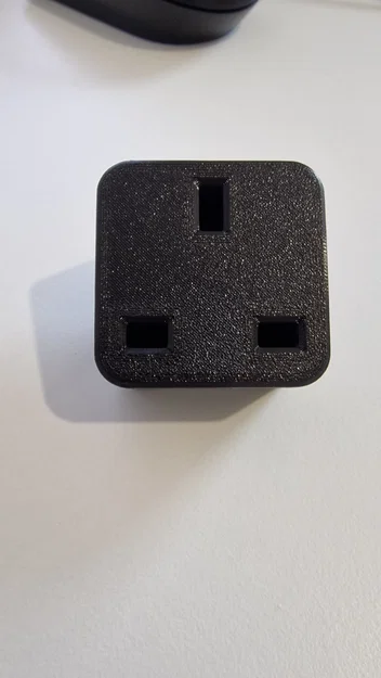 Giá gắn phích cắm UK 3 chấu cho Honeycomb Storage Wall - Image 4