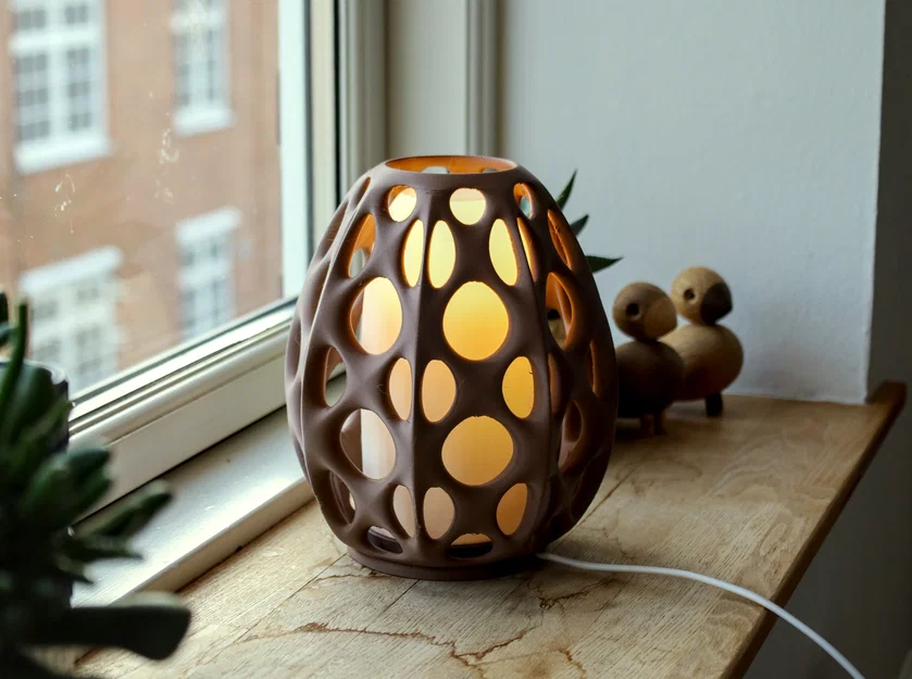 Lamp V7 – Đèn hình trứng lỗ Voronoi - Image 1