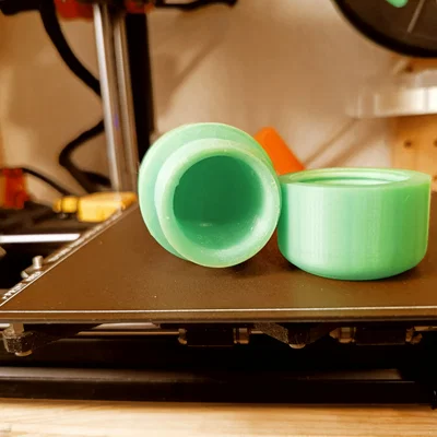 Hộp đựng đồ mini tiện lợi in 3D với thiết kế ren vặn thông minh