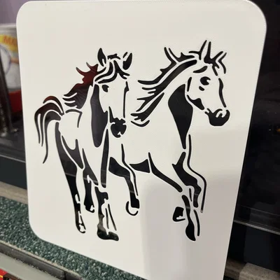 2x Ngựa Đang Chạy - Khuôn Stencil Template để vẽ & sơn