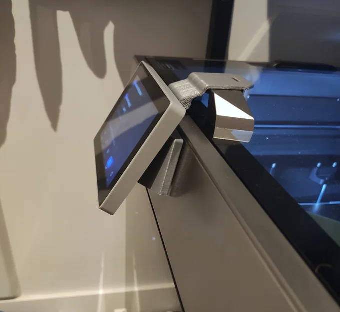 Ngàm điều chỉnh góc nghiêng màn hình 20 độ cho Qidi Plus 4 - Image 1