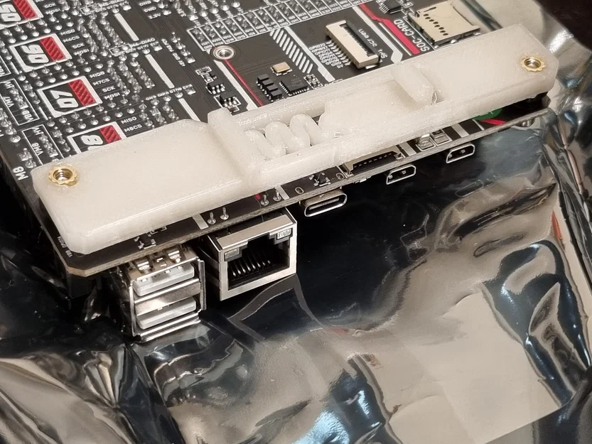 Giá đỡ bo mạch BTT Manta M8P v2.0 lắp thanh DIN (Low height) - Image 3