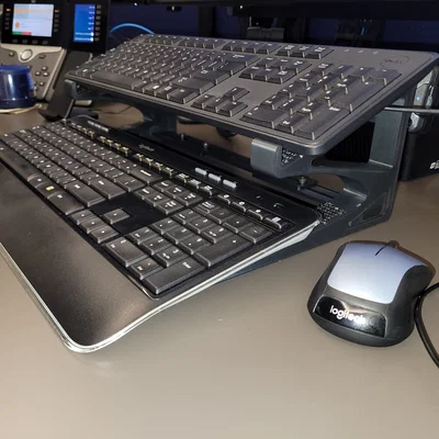 Giá đỡ bàn phím đôi (Double keyboard stand)