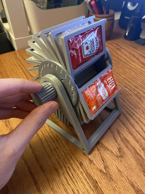 Giá Đỡ Xoay Đựng Gói Gia Vị (Sauce Packet Rolodex) Siêu Tiện Lợi - Image 1