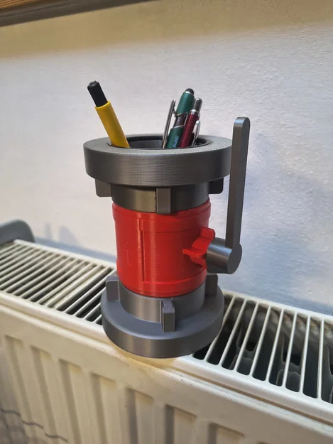 Ống đựng bút chì dạng nắp khóa vòi chữa cháy - Image 1