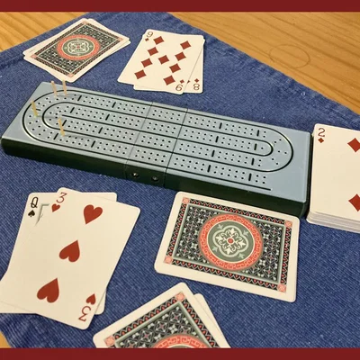 Bàn Chơi Cribbage Gấp Gọn (Compact Folding Cribbage Board)