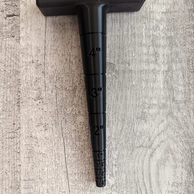 Dụng cụ tạo lỗ gieo hạt Seed Dibber