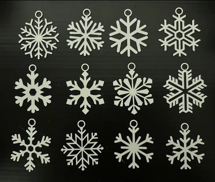 Bộ 12 mẫu bông tuyết treo cây thông Noel trang trí siêu xinh - Image 1