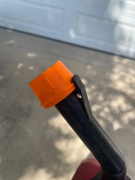 Nắp đậy vòi bình xăng (gas can cap) in 3D thay thế - Image 1
