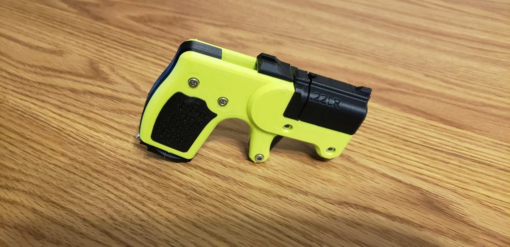 The Harlot Grip AA Paddles - Image 1