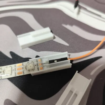 WS2812B LED Connector – Kẹp giữ jumper để hàn LED chuẩn vị trí