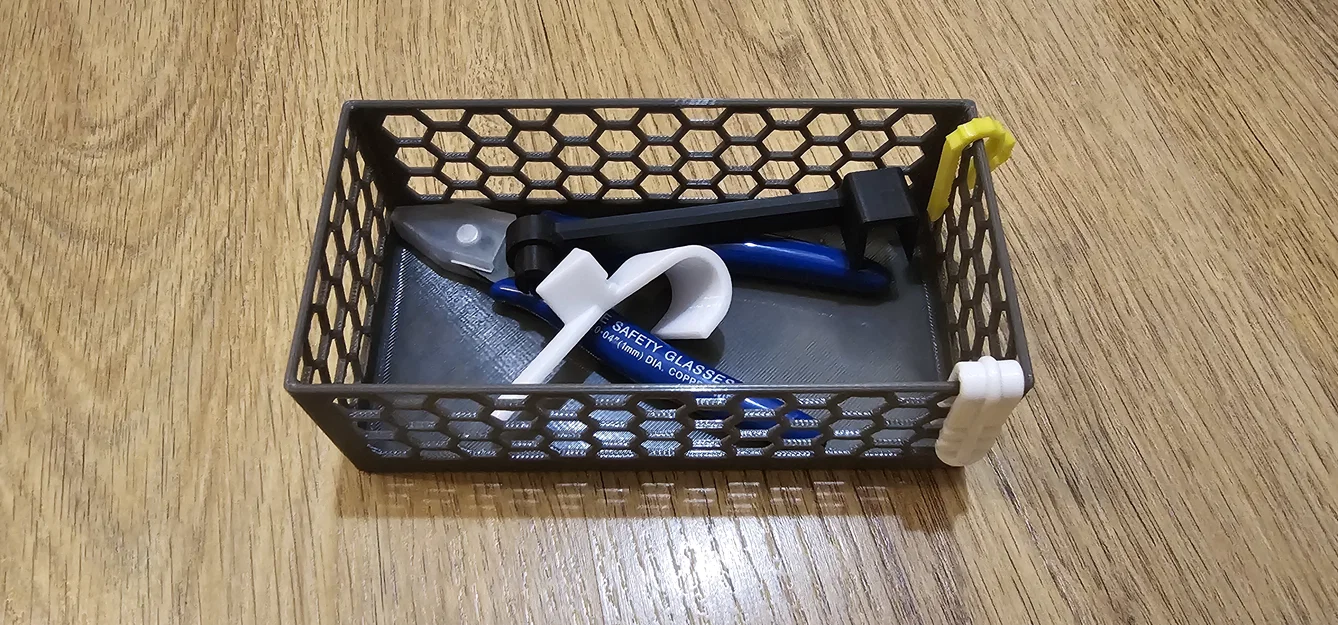 Khay đựng đồ đa năng họa tiết tổ ong (Honeycomb Container) cho bàn làm việc - Image 3