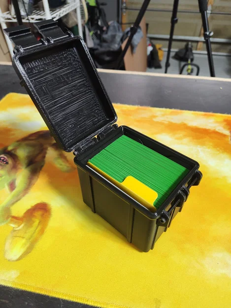 Hộp Deck MTG Commander kèm Dice Caddy (MTG Commander Deck Box with Dice Caddy) - Image 5