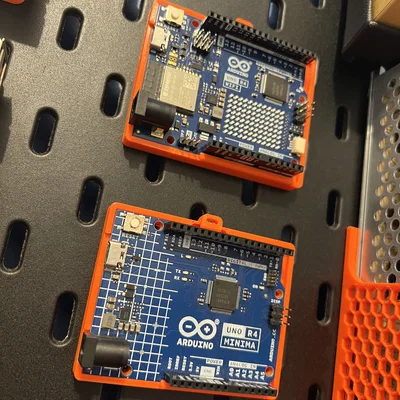 Giá đỡ SKADIS cho ARDUINO Uno R4 MINIMA / WIFI