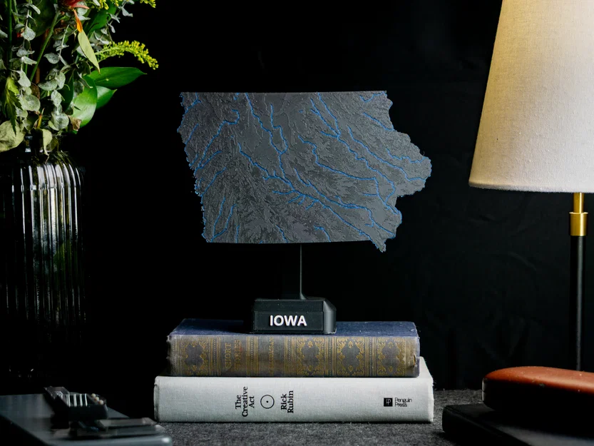 Bản đồ địa hình Iowa, USA (IA) kèm sông ngòi - Image 1